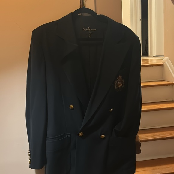 Ralph Lauren Elegant Deep Navy Blue Blazer with RL Emblem - Picture 4 of 4